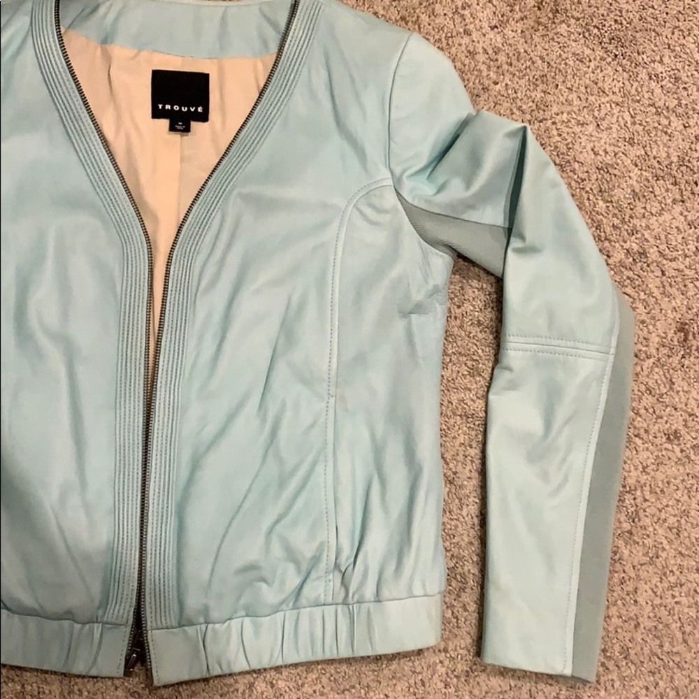 Leather jacket - Picture 3 of 5